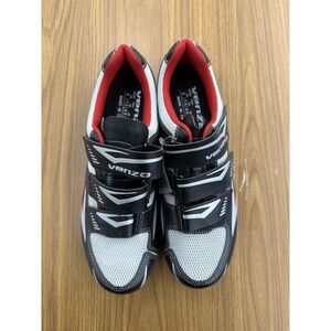 Venzo bicycle men's road cycling shoes.